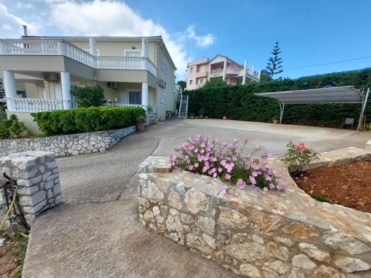 Nikos Apartments Spacious And Panoramic Argostoli  Exterior photo